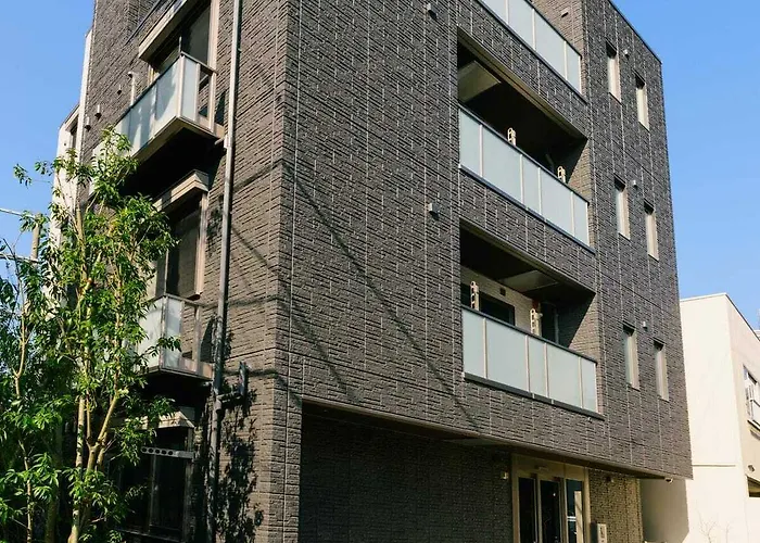 Grand Base Hakata Haruyoshi